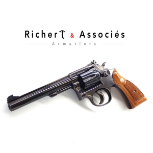 Revolver Smith & Wesson 48-2 (1972)