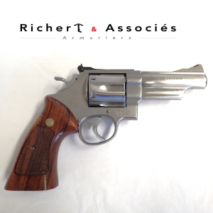 Revolver Smith & Wesson  629-1 