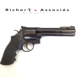 Revolver Smith & Wesson, mod. 29-3 Classic Hunter (1988)