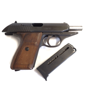 Pistolet Sig-Sauer P230