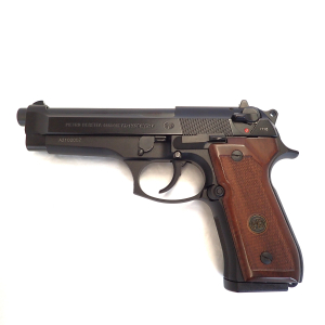 Pistolet Beretta 92FS (2018)