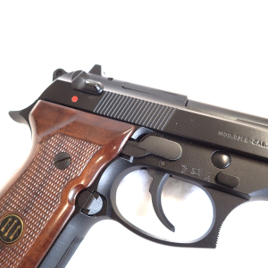 Pistolet Beretta 92FS (2018)