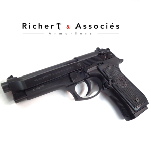 Pistolet Beretta 92FS (2018)