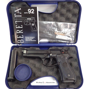 Pistolet Beretta 92FS (2018)