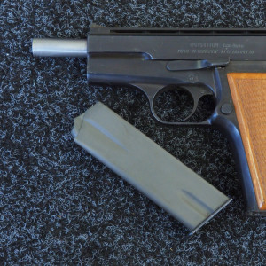 Pistolet FEG FP-9