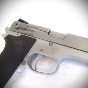 Pistolet S&W mod. 3913