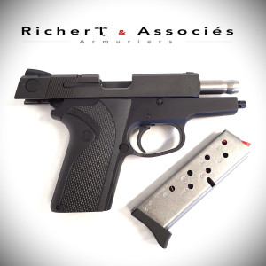 Pistolet S&W mod. 908