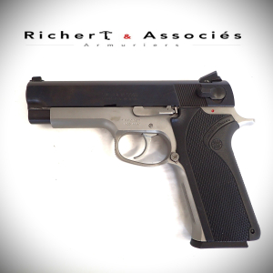 Pistolet S&W mod. 4567 (1991)