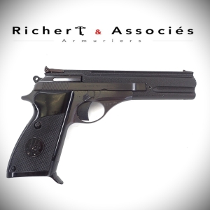 Pistolet Beretta mod. 76 (1975)