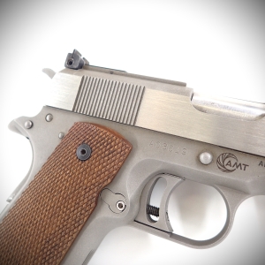 Pistolet AMT 1911 Hardballer