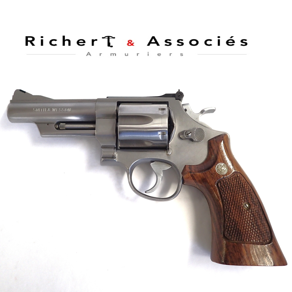 Revolver Smith & Wesson  629-1 ''The .44 Magnum'' (1987)