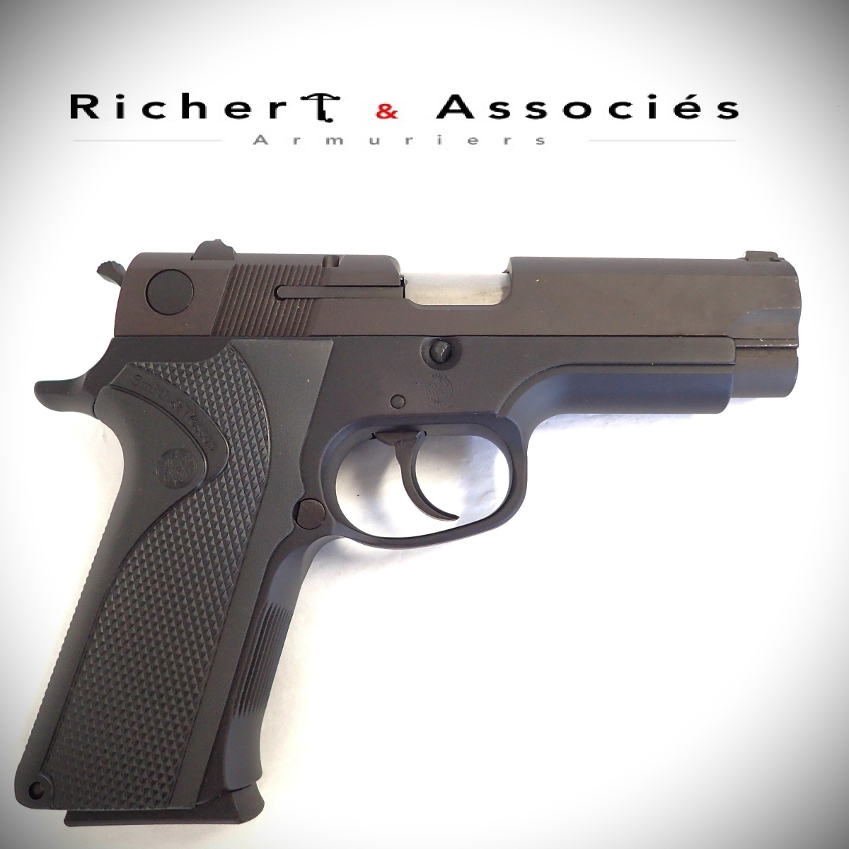 Pistolet S&W mod. 411